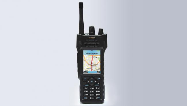 4915 UHF APCO25 GPS'li El Telsizi