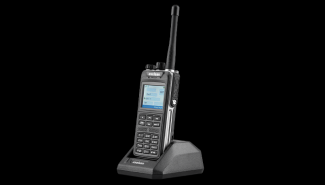 3700 VHF APCO25 El Telsizi