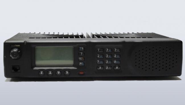 4735 UHF DMR Sabit Merkez Telsizi